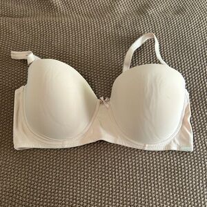 Tahari Beige Bra - Size 40DD